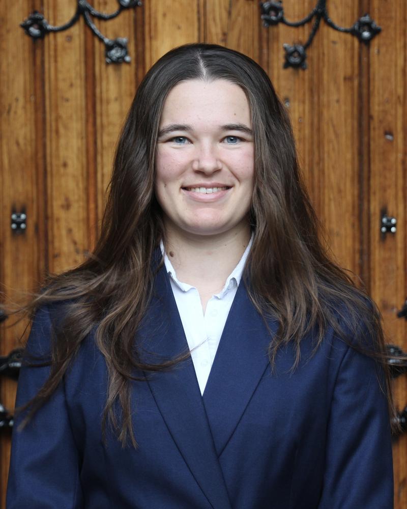 Bestuursfoto_Myrthe_goed.jpg
